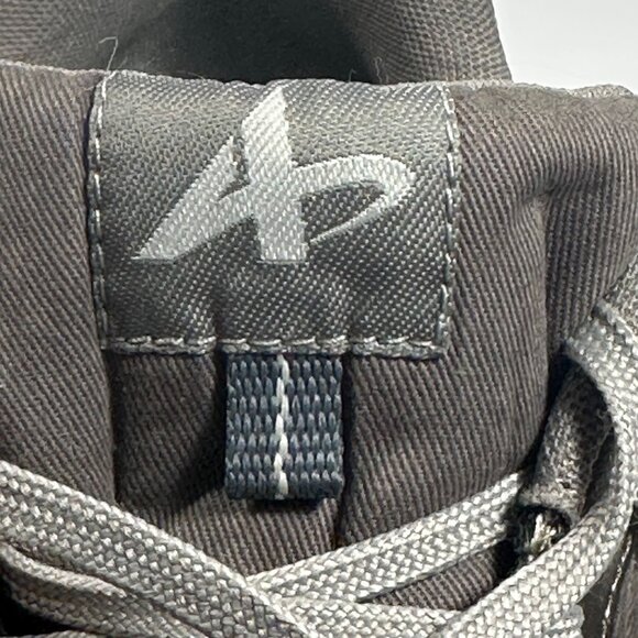 Athletech Women's Pewter Metallic Non-Marking Sneakers 9.5M Leather Whimsical - Picture 3 of 11